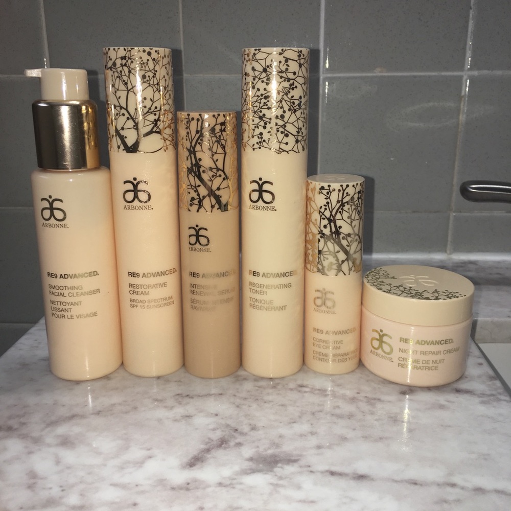 Arbonne RE9 Advanced Set
